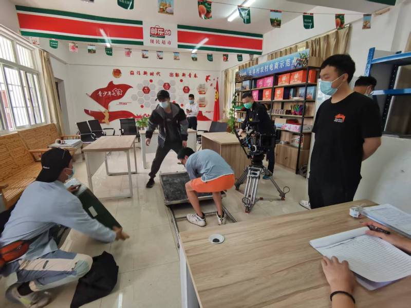 一支视频激活品牌生命力｜弥勒市产品视频拍摄公司的创意魔法秀